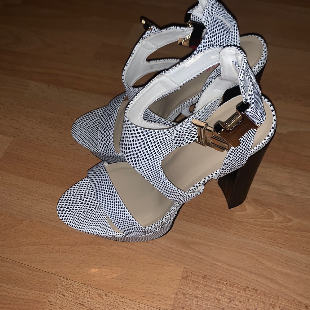 Never worn Heels